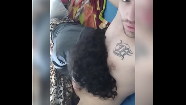 Me la chupa antes de metersela por el culo – Sexo Anal